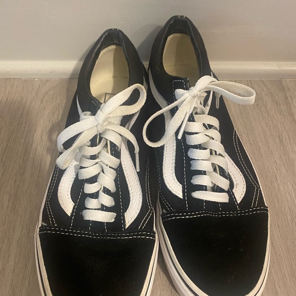Black and White Vans - Picture 5 of 5
